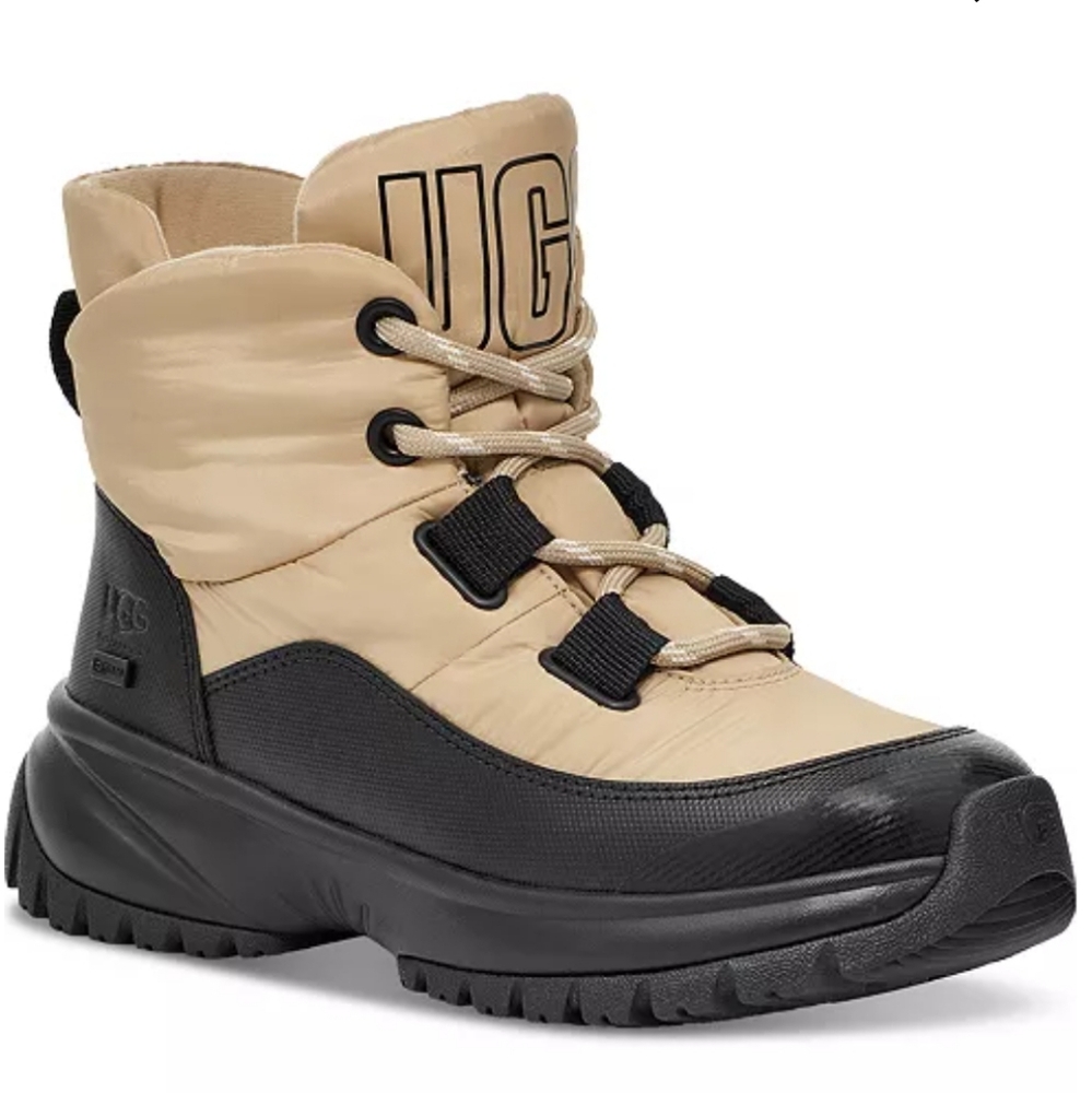 NwB. UGG Yose puffer plush ,lightweight waterproof lace up bootie